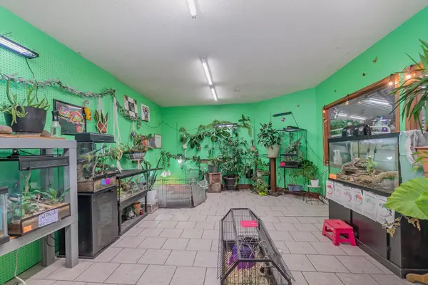 2324 W Monroe RD, Pine River Twp, MI 48801