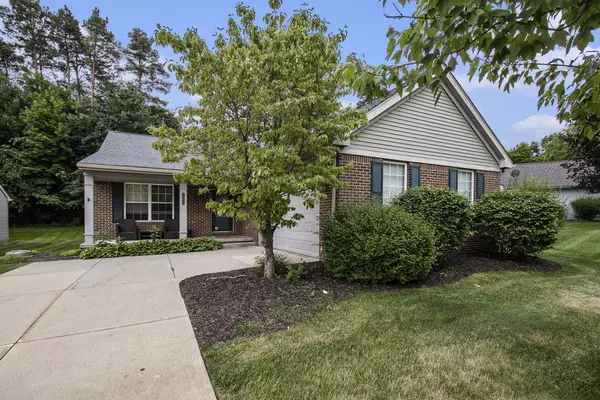 Pinckney, MI 48169,2625 Signature CIR