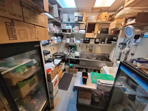 Halton Hills, ON L7G 4B1,280 Guelph ST #FC 7