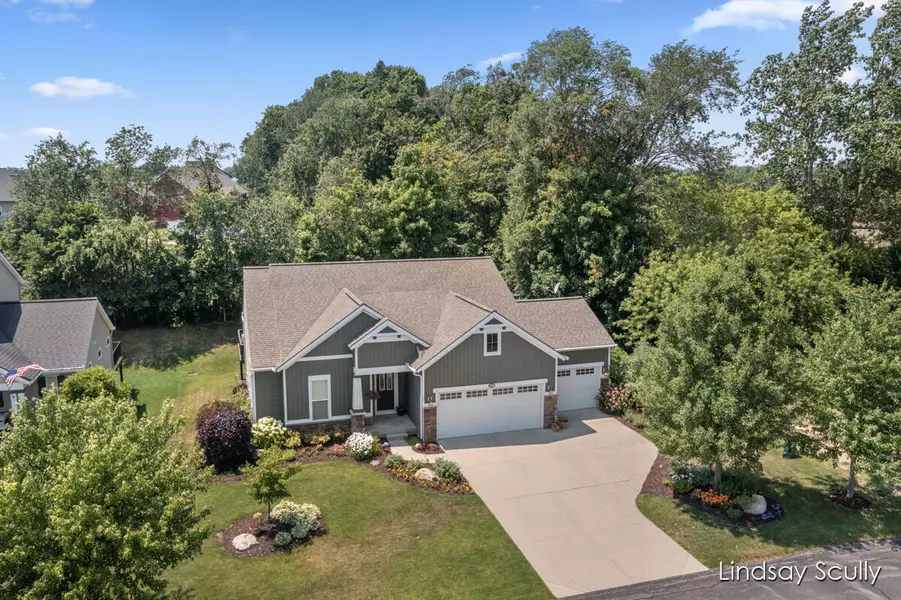 7819 Verona DR SW, Byron Center, MI 49315