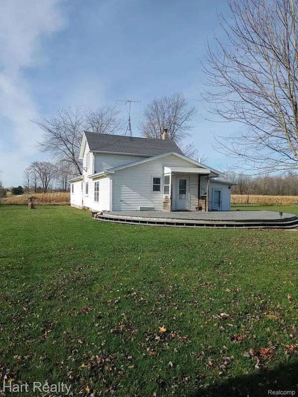 16210 HULL RD, Brown City, MI 48416