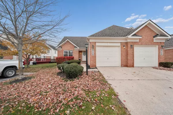 Belleville, MI 48111,8770 Hardwood DR