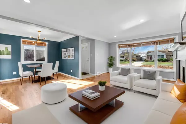 Royal Oak, MI 48073,2610 Woodland AVE