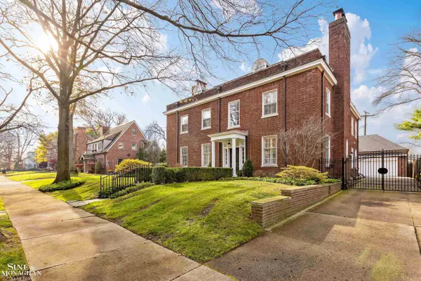 Grosse Pointe Farms, MI 48236,31 Beverly RD