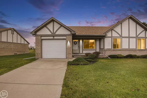 Clinton Township, MI 48038,15854 S Magnolia DR