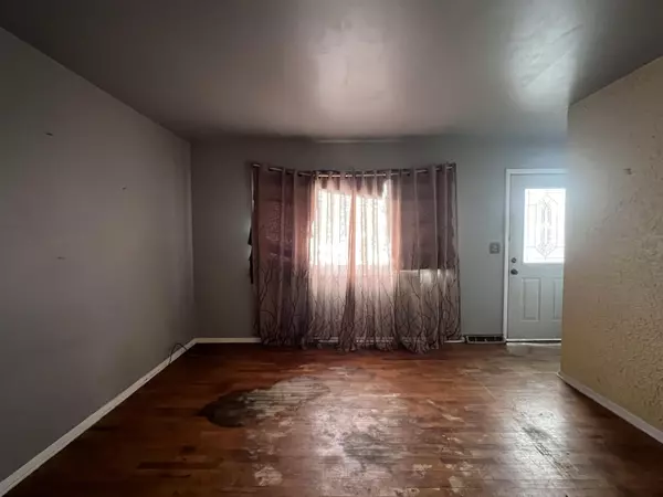 Dorr, MI 49323,4132 Joan DR