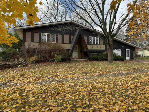 307 N Brown ST,  Mount Pleasant,  MI 48858