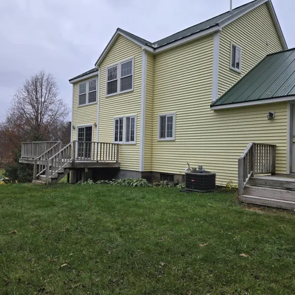 South Lyon, MI 48178,10792 Tuthill RD