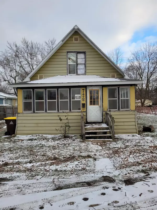 728 Bridge AVE, Alma, MI 48801