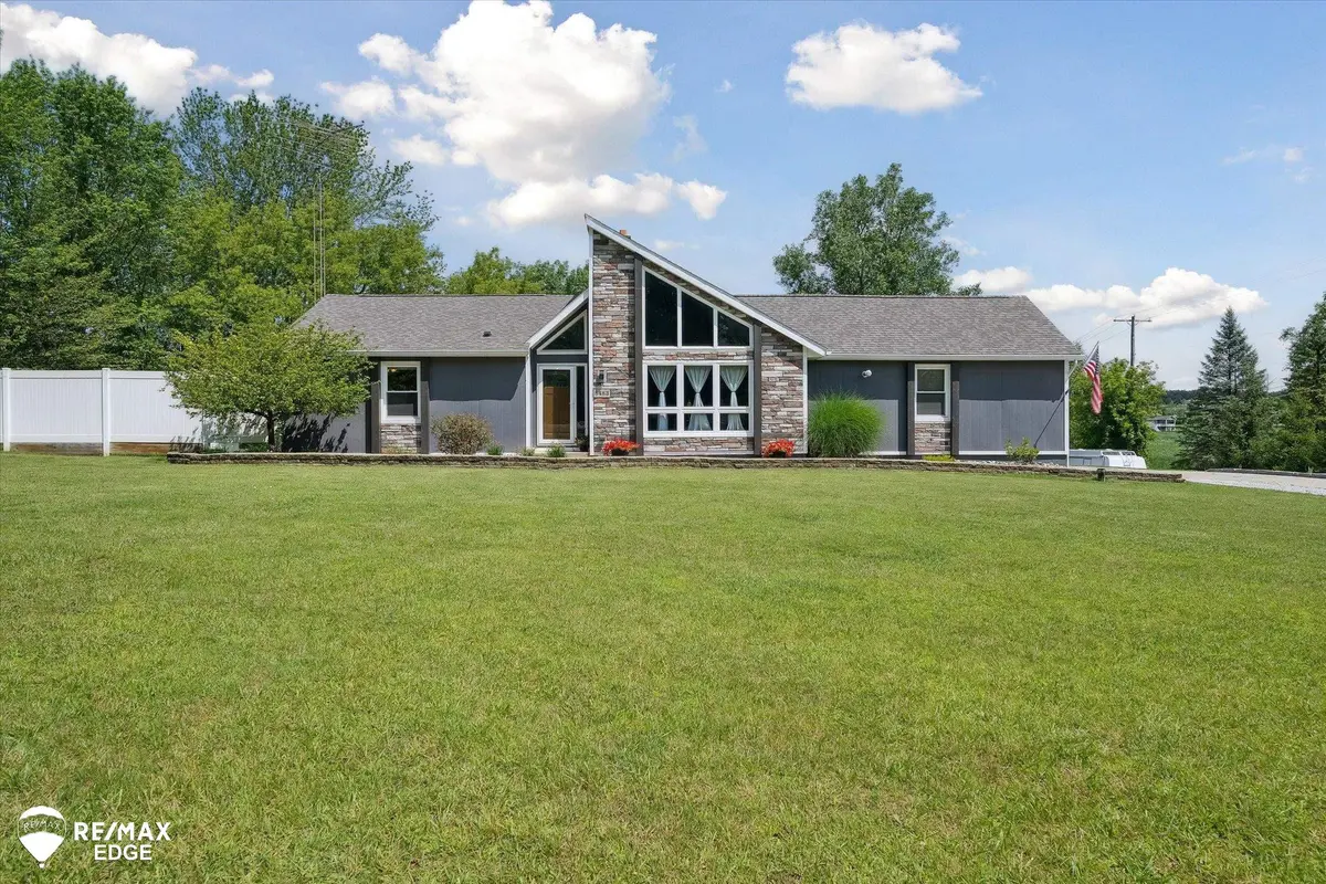 8483 Mccandlish RD, Atlas Twp, MI 48439