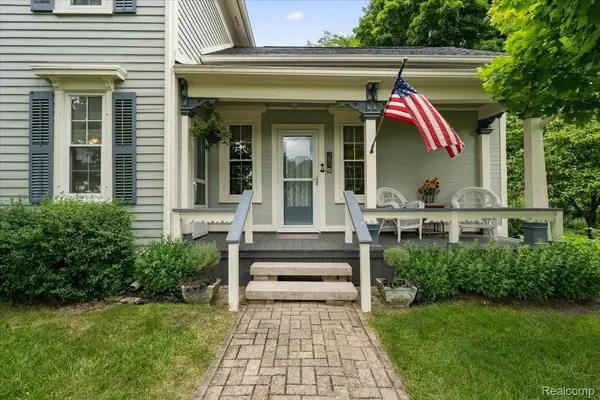 Pinckney, MI 48169,209 E UNADILLA ST