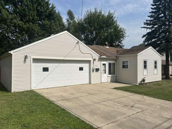 711 Oak ST, Dundee, MI 48131