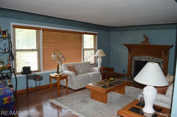 South Lyon, MI 48178,56000 9 MILE RD