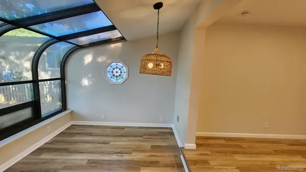 Oak Park, MI 48237,8501 COLGATE ST