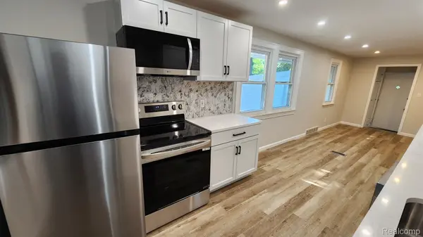 Oak Park, MI 48237,8501 COLGATE ST