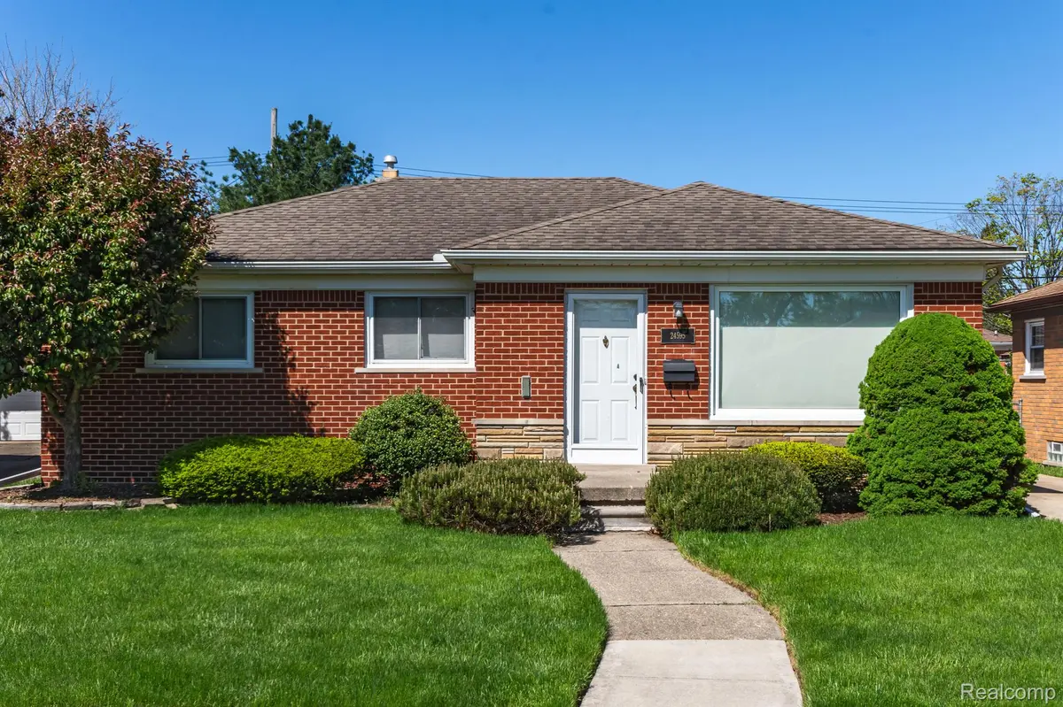 Eastpointe, MI 48021,24595 RIDGECROFT AVE