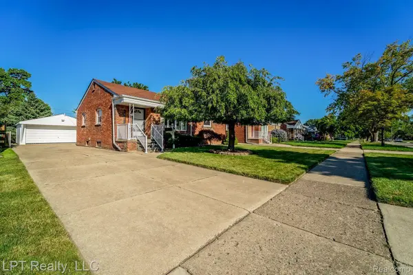 18762 KOESTER ST, Riverview, MI 48193