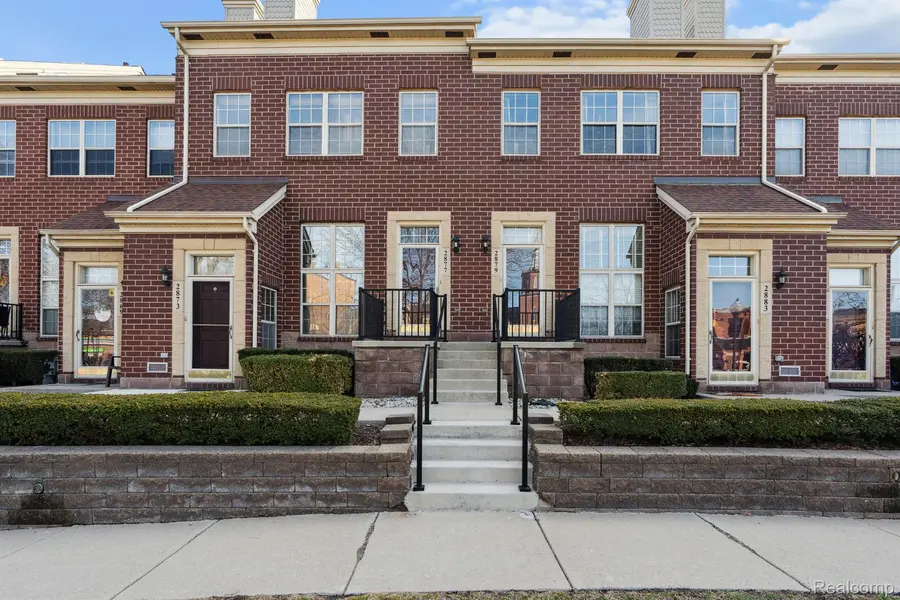 2877 Biddle AVE, Wyandotte, MI 48192