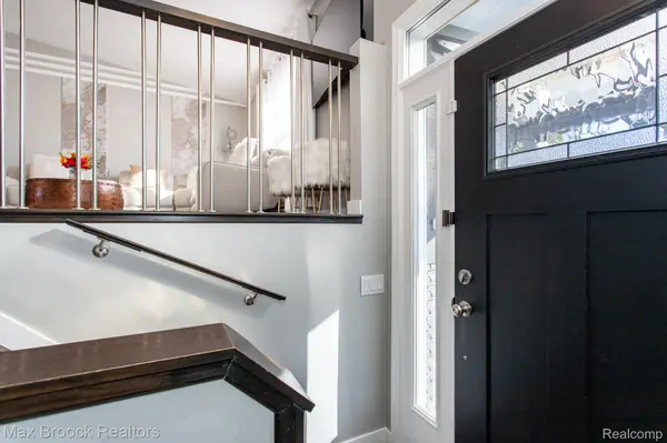 Rochester Hills, MI 48309,3918 CROOKS RD