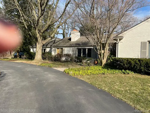 6285 HILLS DR,  Bloomfield Twp,  MI 48301