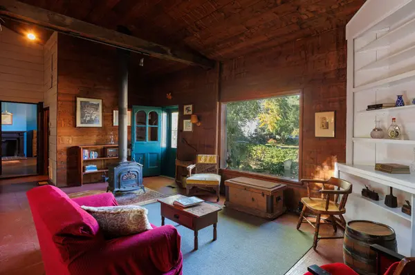 Mississauga, ON L5V 1M4,1506 Estes CRES