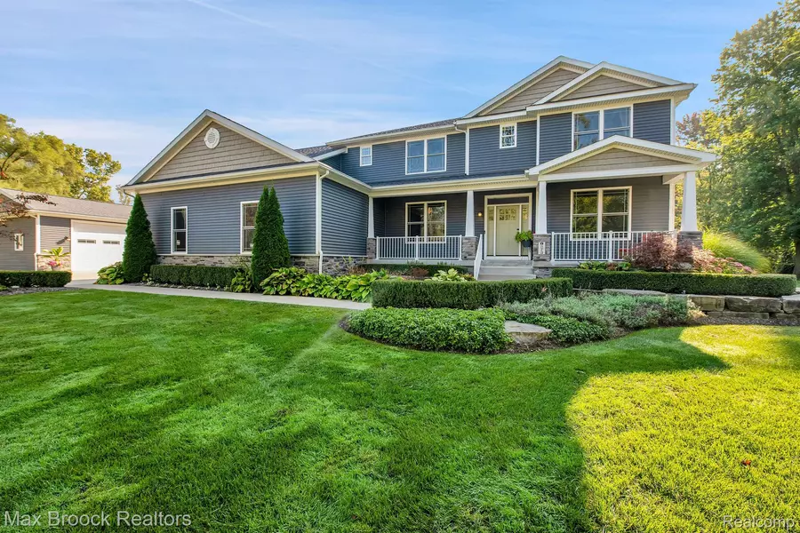 9873 KRESS RD, Pinckney, MI 48169