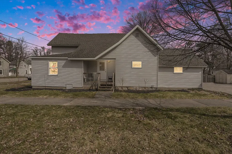 427 Woodward AVE, Big Rapids, MI 49307