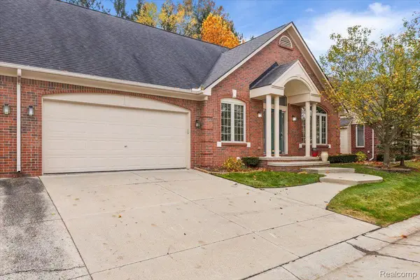 Clinton Township, MI 48038,16580 Ventura CIR