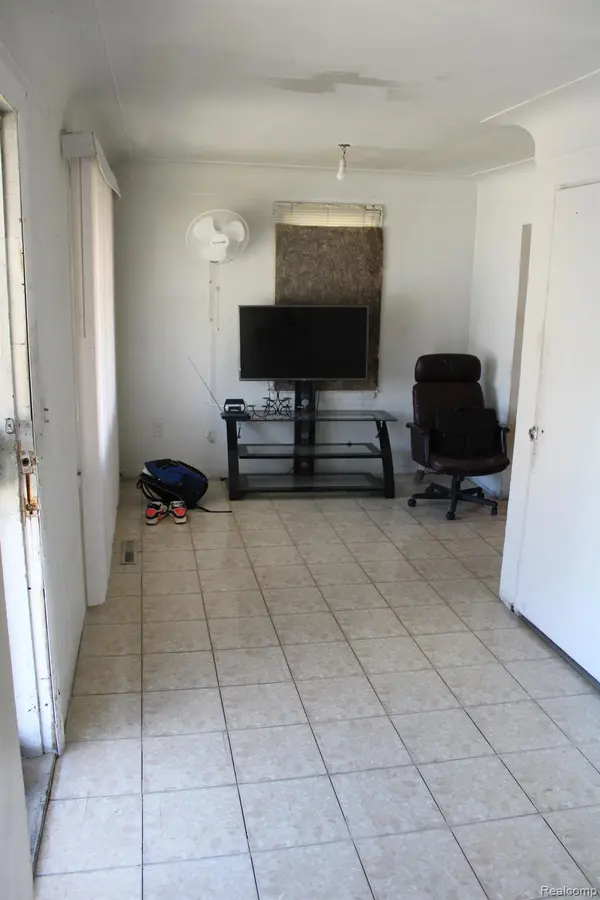 Flint, MI 48505,302 E PIPER AVE