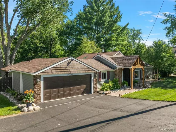 Commerce Twp, MI 48382,9050 Marilyn TER