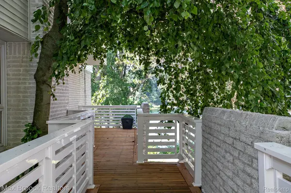 Bloomfield Hills, MI 48302,1777 Alexander DR