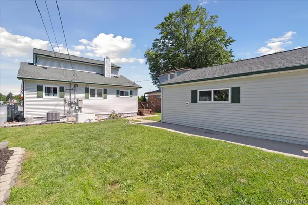 Highland, MI 48356,2295 Davista DR