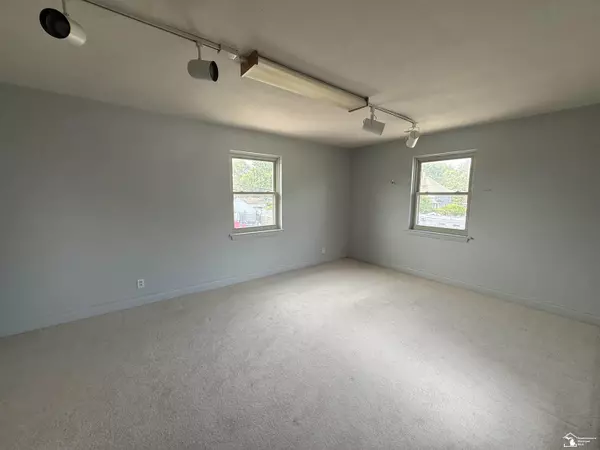 Monroe, MI 48161,708 S Monroe ST