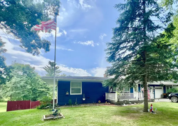 Hillsdale, MI 49242,1806 Barr ST