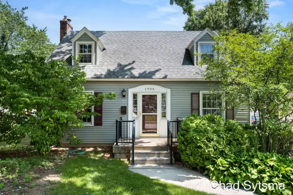 1906 Sylvan AVE SE, Grand Rapids, MI 49506