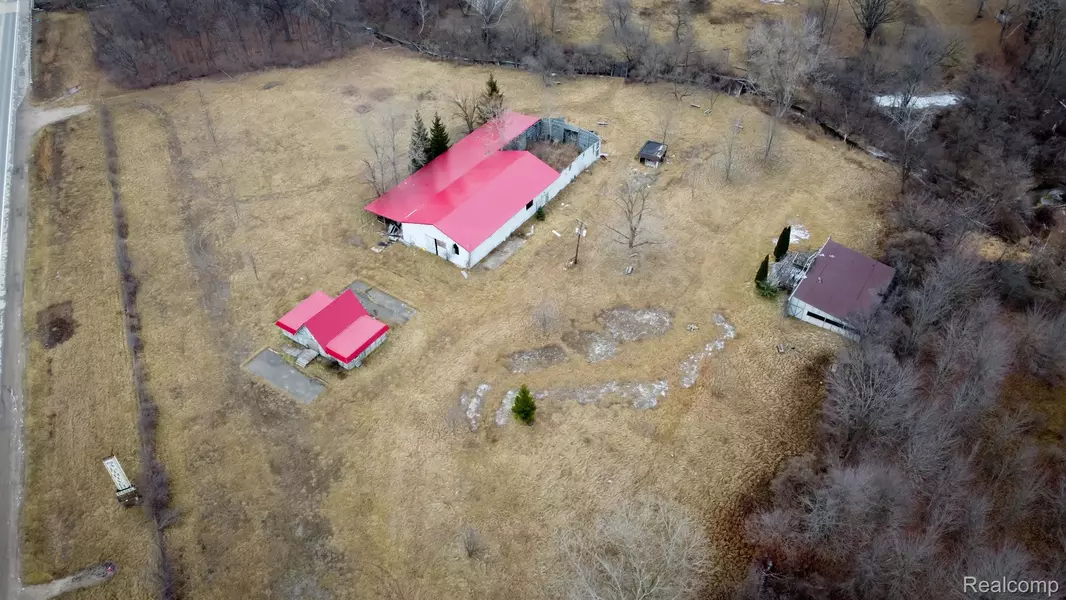 62000 GRATIOT AVE, Lenox, MI 48048