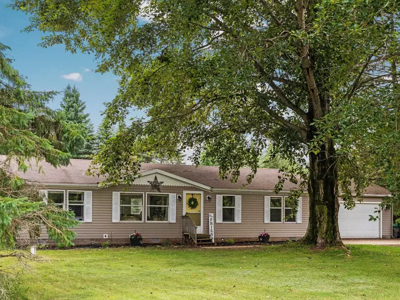 4242 E 46 RD, Cadillac, MI 49601