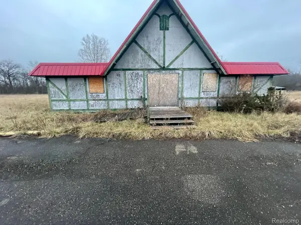 Lenox, MI 48048,62000 GRATIOT AVE