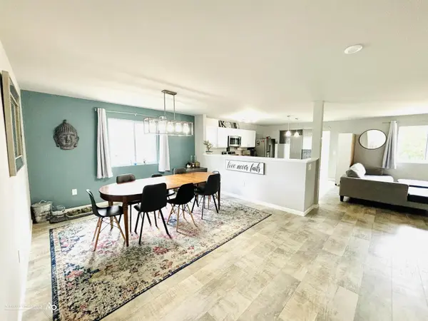 Davison, MI 48423,927 Village DR