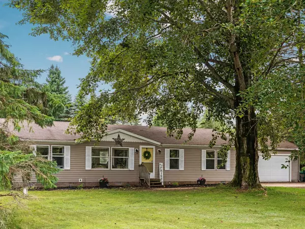 4242 E 46 RD, Cadillac, MI 49601