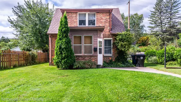 19445 FIVE POINTS ST, Redford, MI 48240