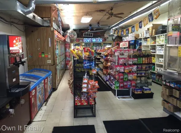 Detroit, MI 48228,16140 JOY RD