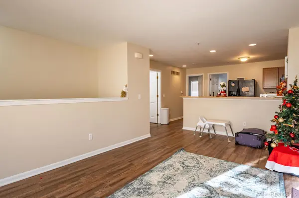 Pontiac, MI 48341,670 LYDIA LN