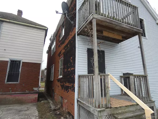 Detroit, MI 48214,3058 SHERIDAN ST