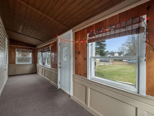 Grosse Pointe, MI 48236,5057 ANATOLE ST