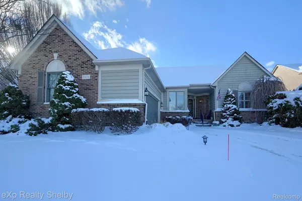 Washington, MI 48094,7933 GLACIER CLUB DR