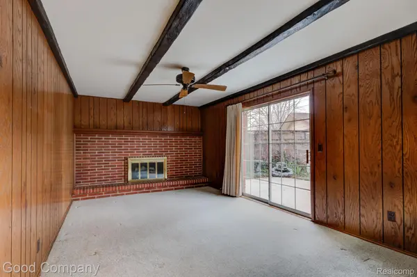 Madison Heights, MI 48071,535 SHEFFIELD DR