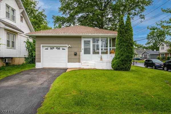 84 Kossuth St, Piscataway Twp., NJ 08854