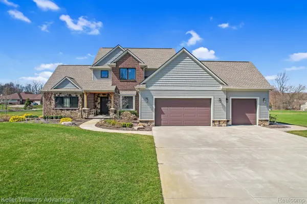 5551 Mesa Verde TRL, White Lake, MI 48383