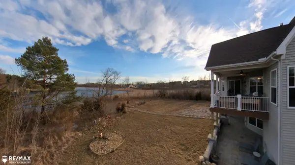 Fenton, MI 48430,1313 McCully LN